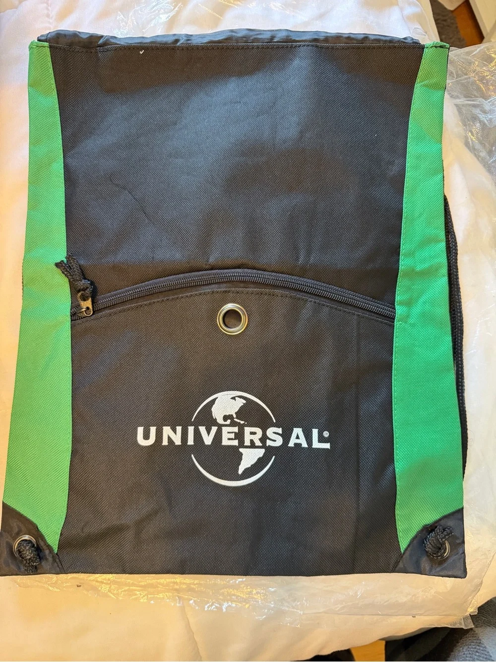 Universal Black/Green Drawstring Backpack with Front Zipper Pocket, Unisex